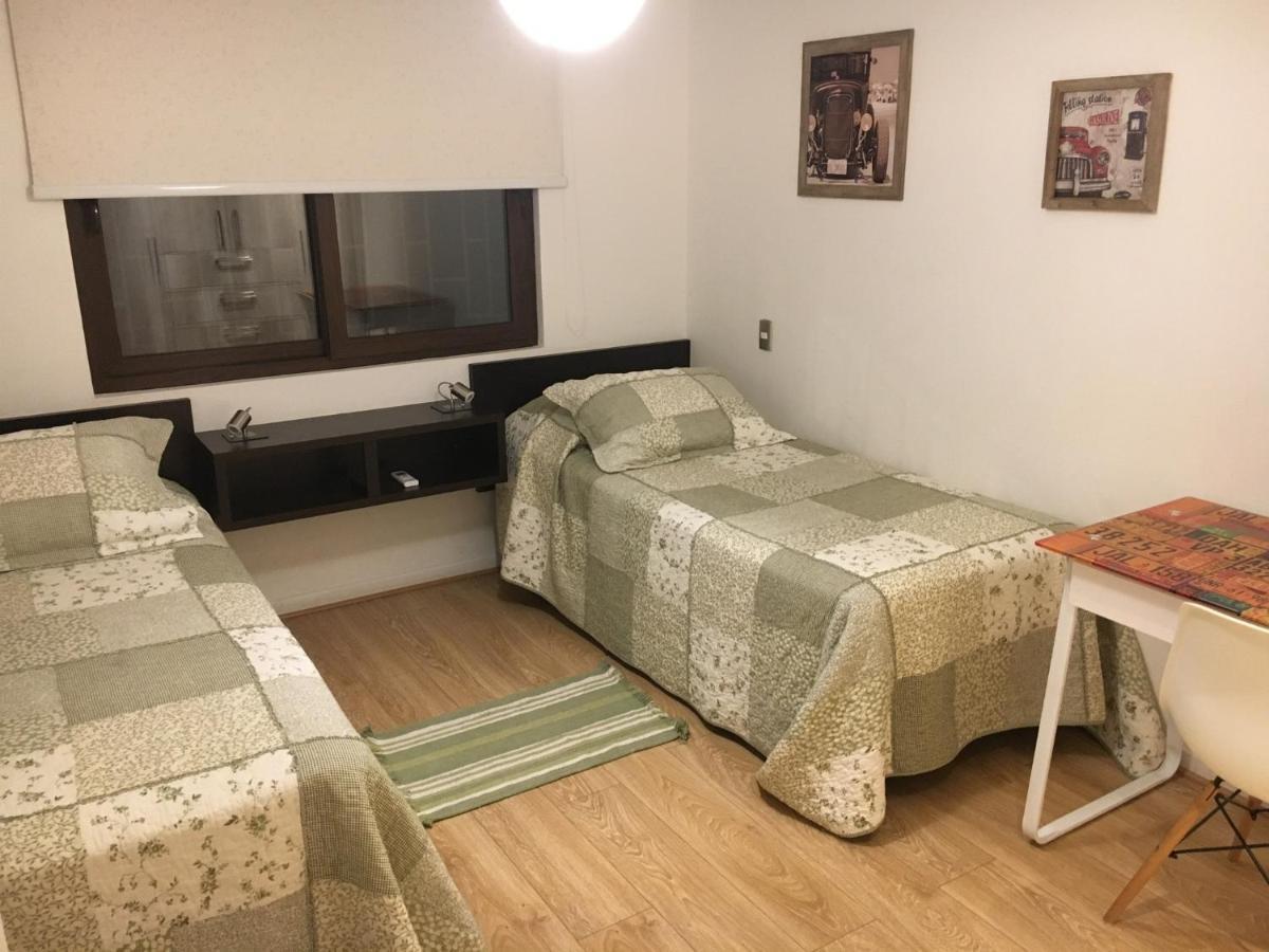 Casa Vitacura Host サンティアゴ エクステリア 写真